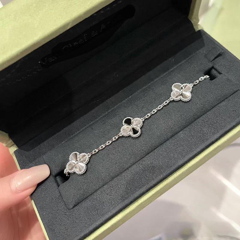 Magasinpep Vintage Alhambra Five Motifs Diamonds Clover Bracelet